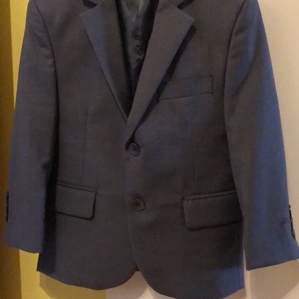 3T three-piece gray formal suit